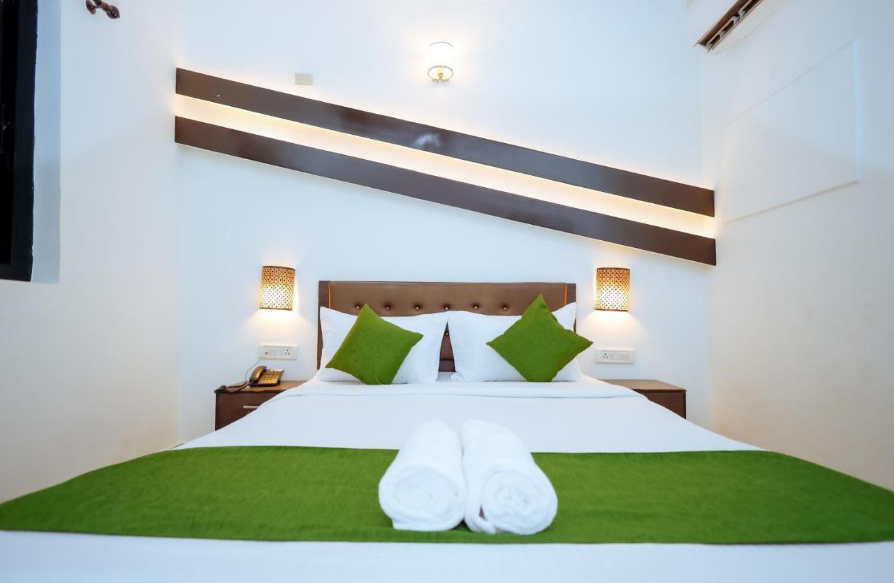 Sunkissed Premium, Goa By Wsi, Calangute Beach Esterno foto